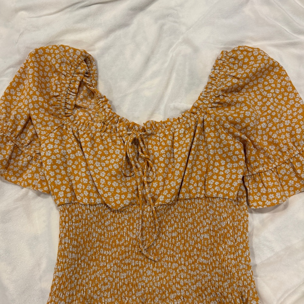 Boutique smocked floral top
